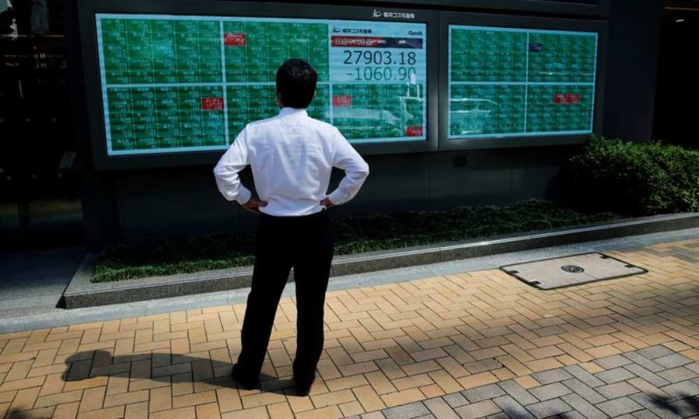Inflation, recession worries drag down Asian shares; oil skids
